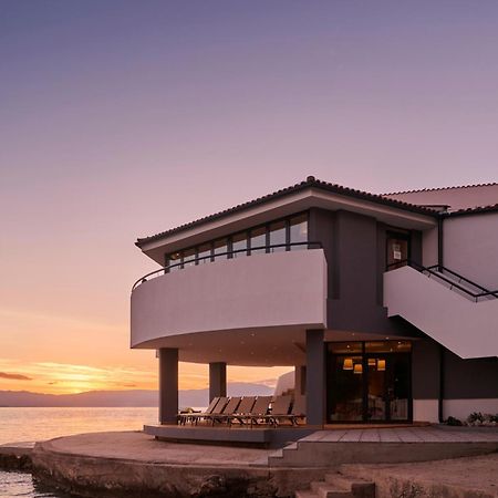 Aminess Style Glamping Villas & Holiday Homes Atea Njivice Kültér fotó The Museum of the Mediterranean